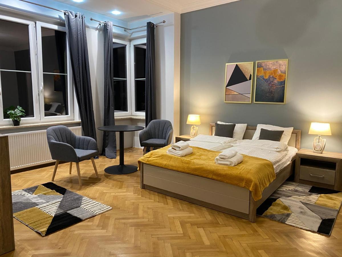 Dunin Majestic Residence 4 Красков Екстериор снимка